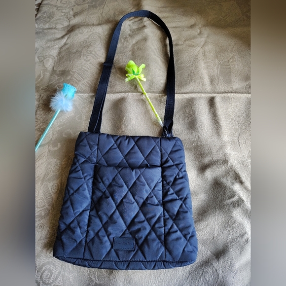 Vera Bradley Handbags - Vera Bradley Quilted Navy Shoulder Bag